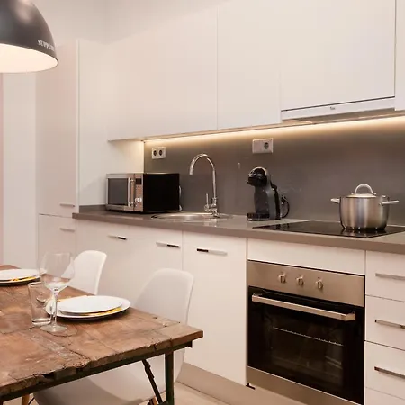 Click&flat塞内卡套房酒店 公寓 巴塞罗那