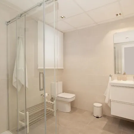 Click&flat Seneca Apartment *