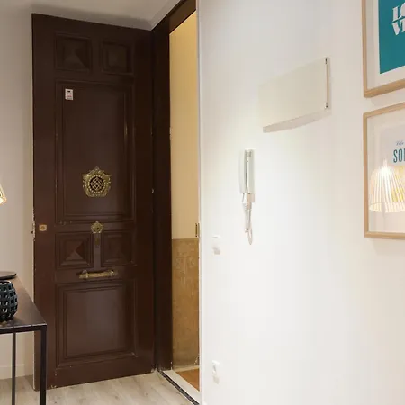 Click&flat Seneca Apartment *