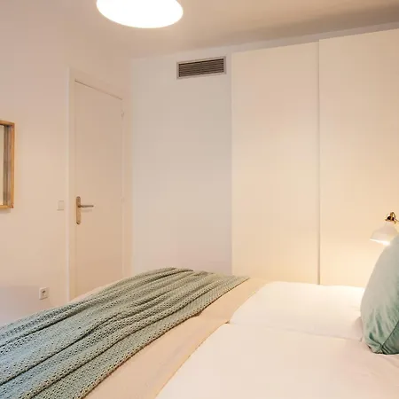Click&flat Seneca * Barcelona