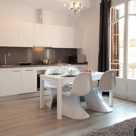 Click&flat Seneca Apartment Barcelona