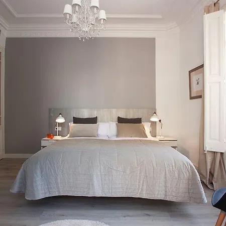 Click&flat Seneca Apartment *