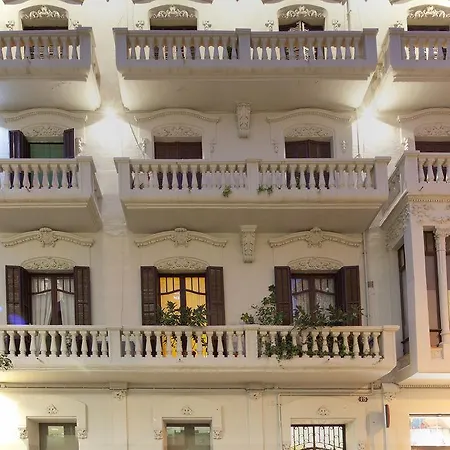 Click&flat Seneca Apartment Barcelona