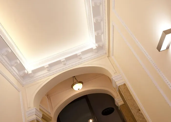Click&flat Seneca Апартаменты *